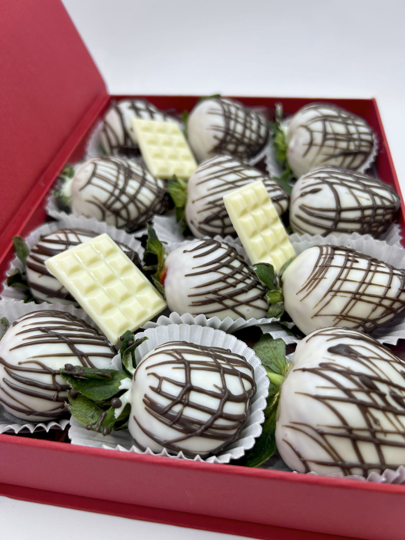 Meyeve Sepeti Çilek Fildişi Beyaz Çikolata 