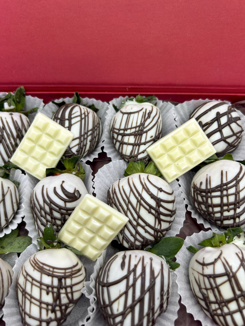 Meyeve Sepeti Çilek Fildişi Beyaz Çikolata 