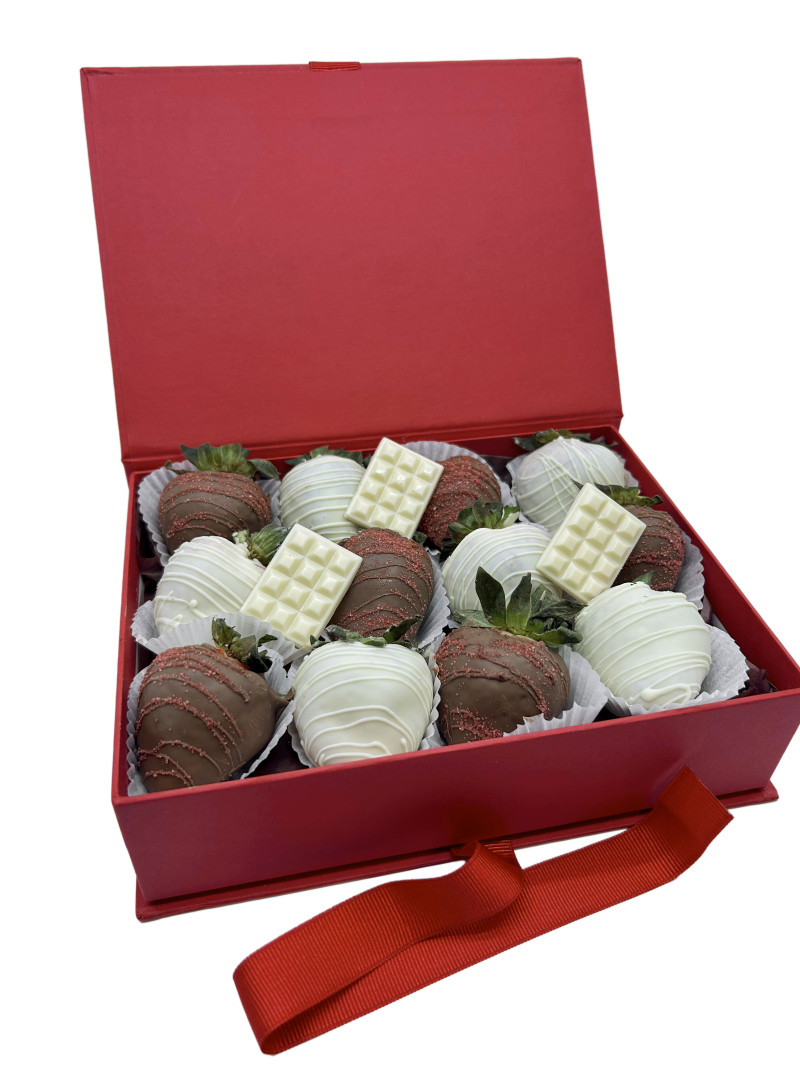 Çikolatalı Çilek Lezzet Kutusu