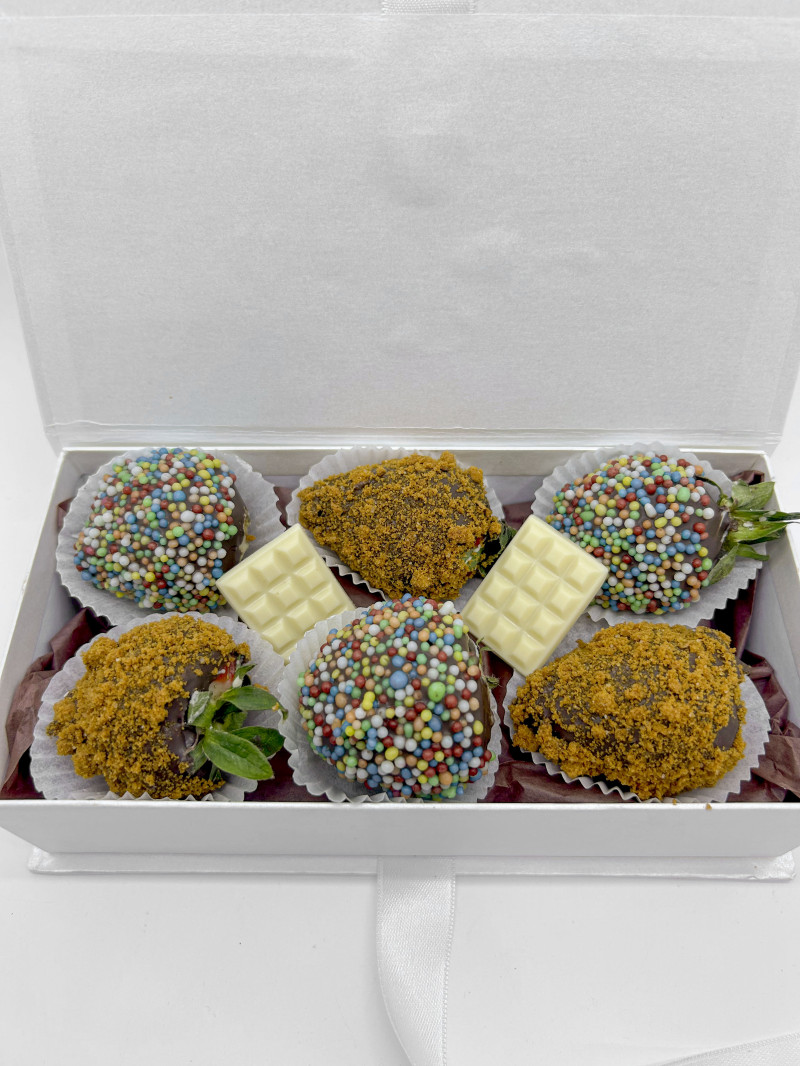 Tatlı Kaçamak Lezzetli Çilekler