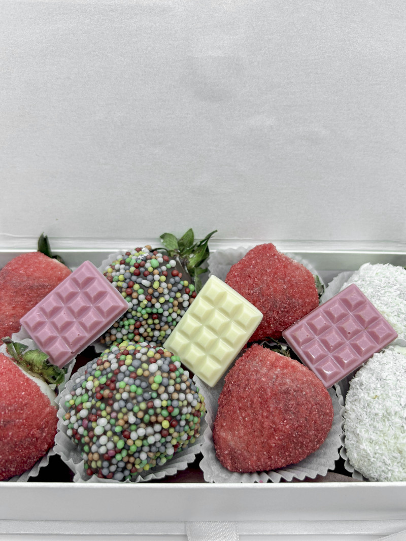 İyiki Sen Çilek Kutusu