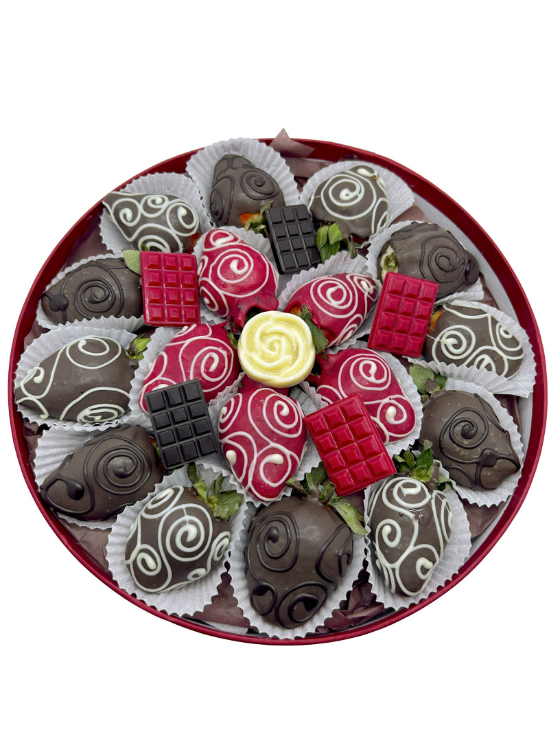 Haz Dolu Çikolata Çilek Sepeti