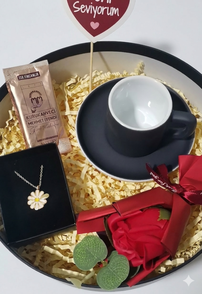 Siyah Kahve Fincanı Hediye Kutusu