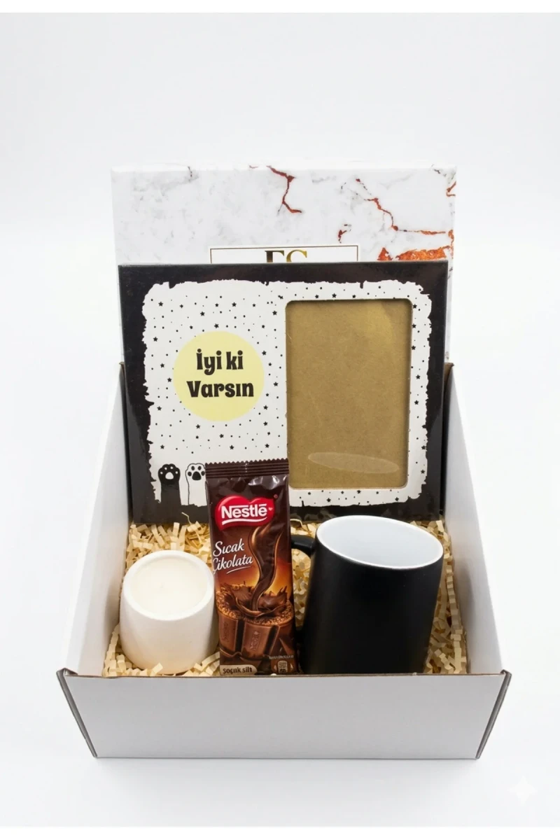 İyiki Varsın Hediye Sepeti