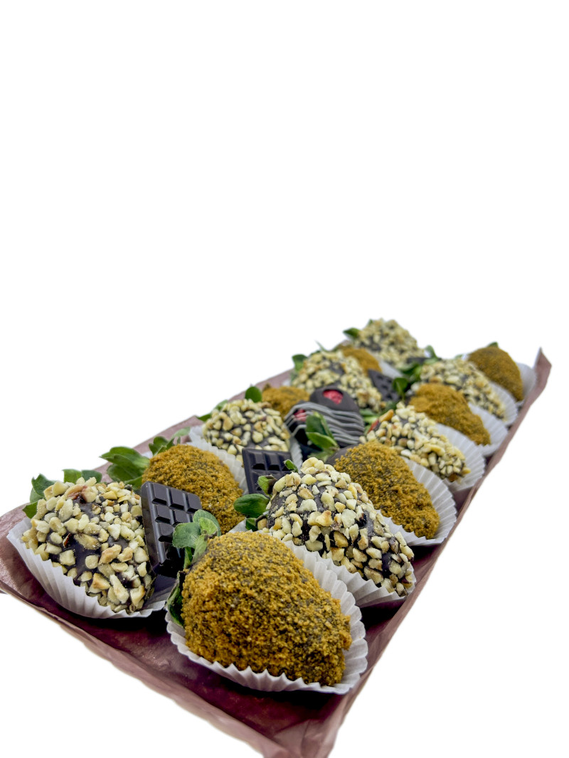 Çikolata Masalı Çilekler