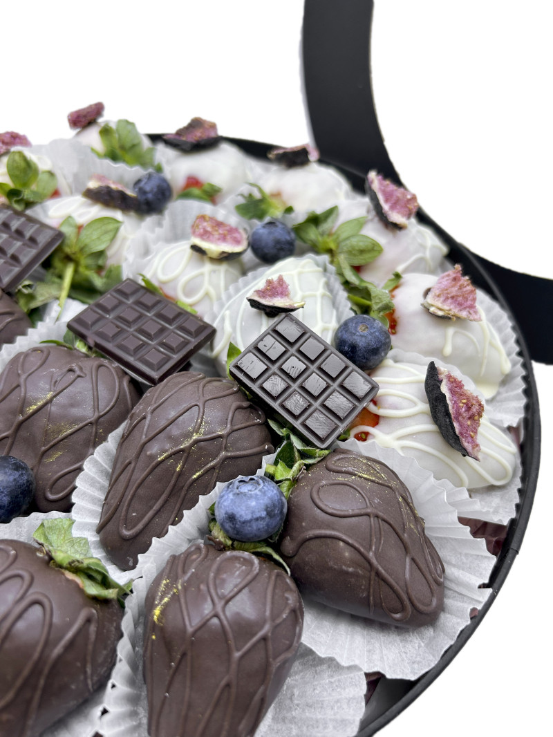 Meyeve Sepeti Gönül Çelengi Çilek